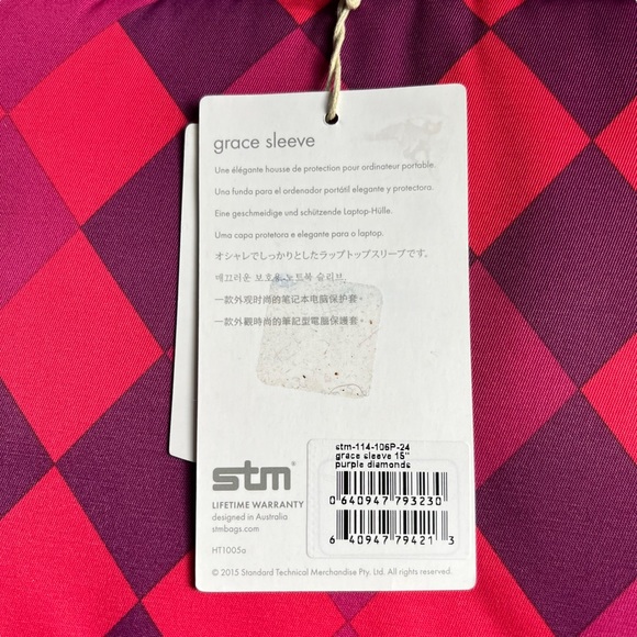 STM Grace, Women's Laptop Sleeve for 15” MacBooks & Ultrabooks - Purple Diamond - Picture 7 of 14